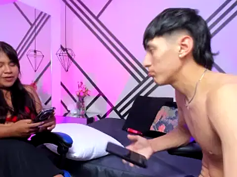 BellaAndNethan online show from January 31, 11:14 pm