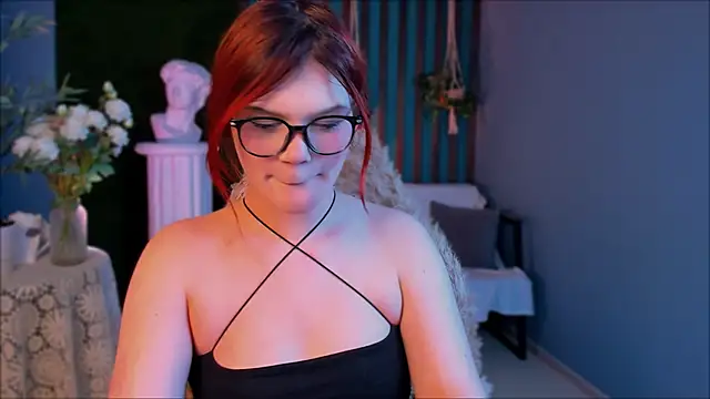 EllieFoxy online show from March 27, 6:29 pm