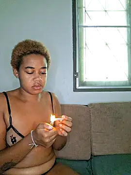 Snapshot of Seductive_Simon333 chatting on February 14, 2:30 am Seductive Simon333 online show from February 14, 2:30 am