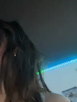 Just-Lilly online show from February 10, 9:35 am