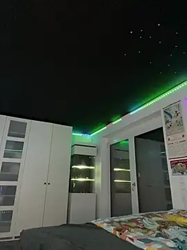 Just-Lilly online show from March 28, 5:56 pm