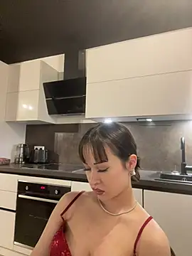 Just-Lilly online show from July 22, 11:29 pm