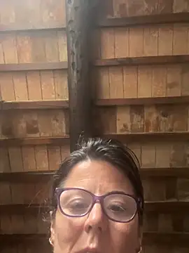 missgirl88 online show from March 15, 10:10 am