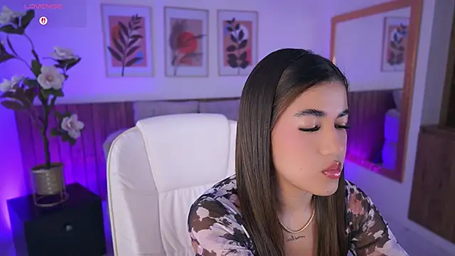 IvyGrabes online show from May 15, 7:21 pm