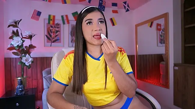 IvyGrabes online show from June 11, 7:12 pm