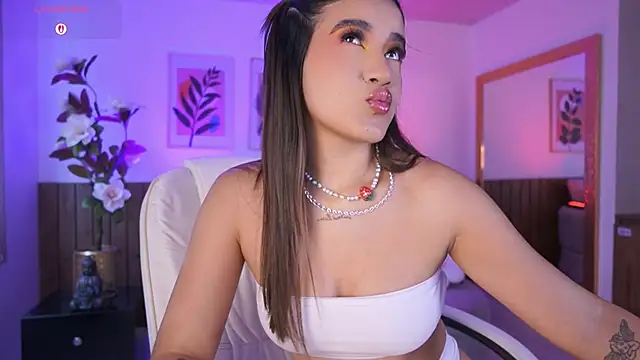 IvyGrabes online show from June 12, 7:13 pm