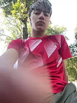 Snapshot of AlexanderCollman2 chatting on March 16, 9:19 pm AlexanderCollman2 online show from March 16, 9:19 pm