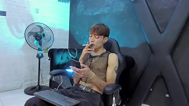 NathanaelFox online show from February 10, 6:50 am