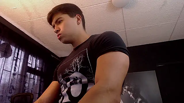 hat guy01 online show from February 3, 8:25 pm