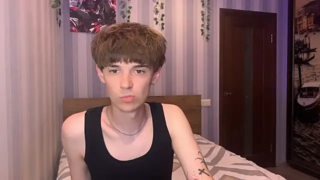 Sweet Dude online show from May 20, 6:36 pm