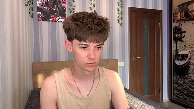 Sweet Dude online show from May 30, 4:04 pm
