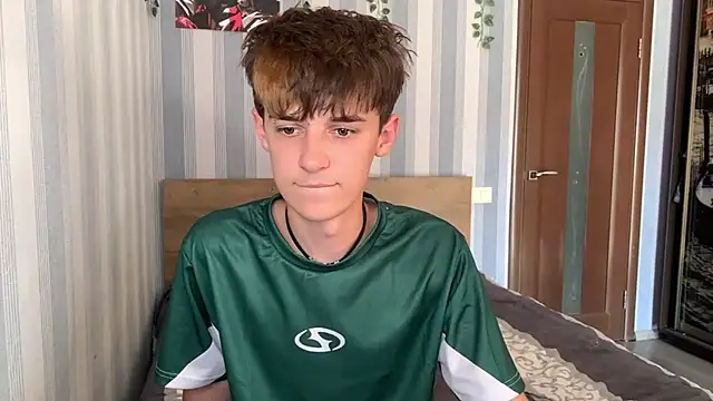 Sweet Dude online show from June 22, 2:03 pm
