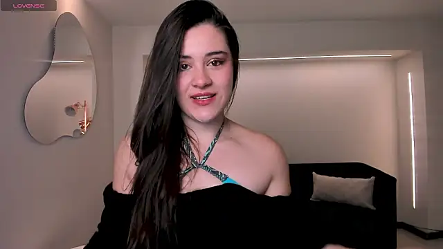 Snapshot of DemiNova chatting on March 22, 10:51 am DemiNova online show from March 22, 10:51 am