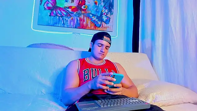 jhon nicolas online show from February 10, 8:35 pm