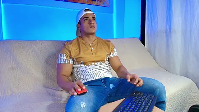 jhon nicolas online show from July 27, 1:34 am