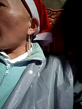 baby 112233 online show from February 24, 11:30 am