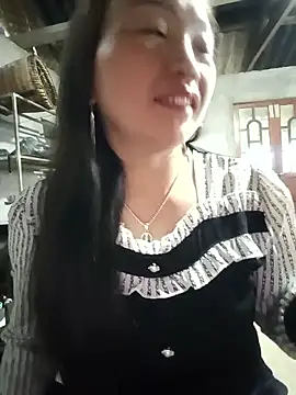 baby 112233 online show from March 1, 10:06 am