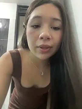 DULCE MARIA EF online show from March 17, 12:41 pm