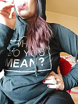 Love Tina4ever online show from February 4, 9:48 am