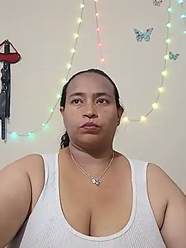 BustySexy Nataly online show from July 31, 6:35 am