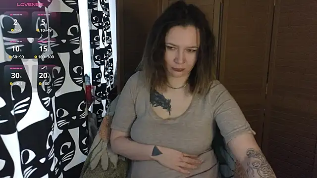 Snapshot of Ozalin_ chatting on June 1, 12:18 pm Ozalin online show from June 1, 12:18 pm