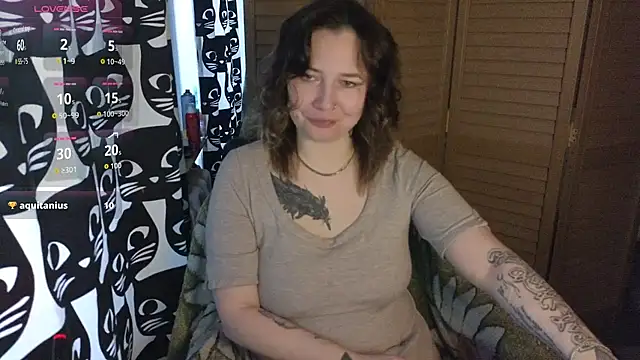 Snapshot of Ozalin_ chatting on June 2, 7:10 am Ozalin online show from June 2, 7:10 am