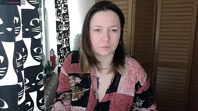 Snapshot of Ozalin_ chatting on June 5, 12:22 pm Ozalin online show from June 5, 12:22 pm