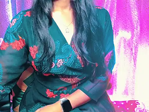 ELIZA 01 online show from March 11, 5:35 am