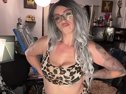 Alicethickpeach online show from July 4, 12:22 pm