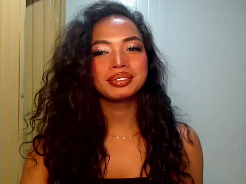 girlyteengrl online show from February 8, 2:20 pm