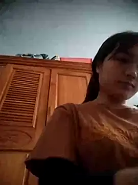 cute-hiphop online show from June 4, 5:02 am