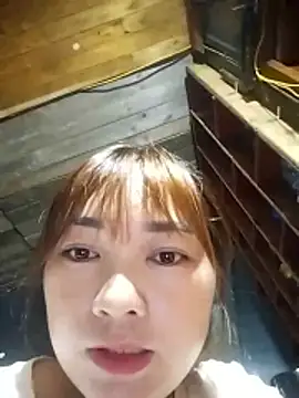 Snapshot of cute-hiphop chatting on June 29, 3:12 pm cute-hiphop online show from June 29, 3:12 pm