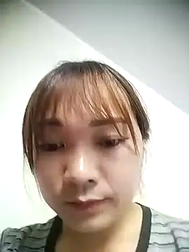 Snapshot of cute-hiphop chatting on July 24, 5:22 pm cute-hiphop online show from July 24, 5:22 pm