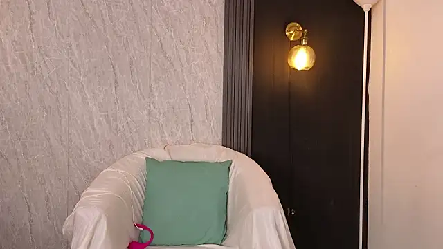 victoriazans online show from February 3, 4:54 am