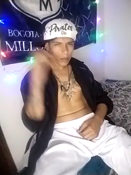 ruthles19 online show from February 10, 2:37 am