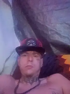 whitetrashsag420 online show from February 3, 8:19 am