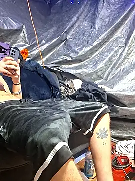 whitetrashsag420 online show from February 10, 11:53 pm