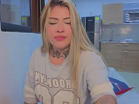 chleopalmerxxx online show from February 14, 4:20 am