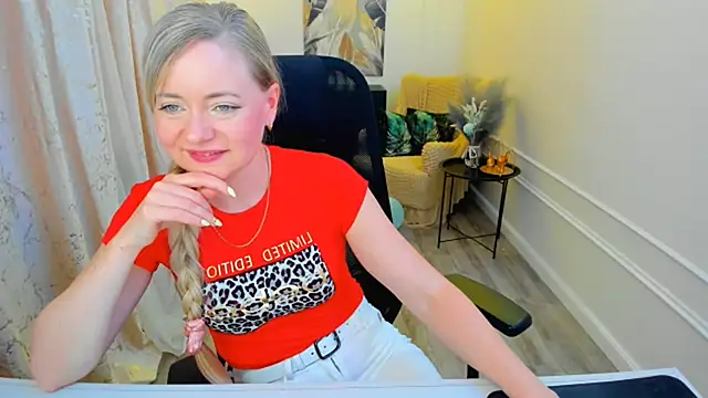 CharlotteKerti online show from June 3, 2:33 pm
