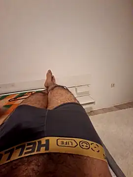 joodalfehl00 online show from January 31, 9:13 pm