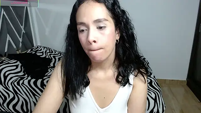 paula lopez   online show from March 21, 11:08 pm