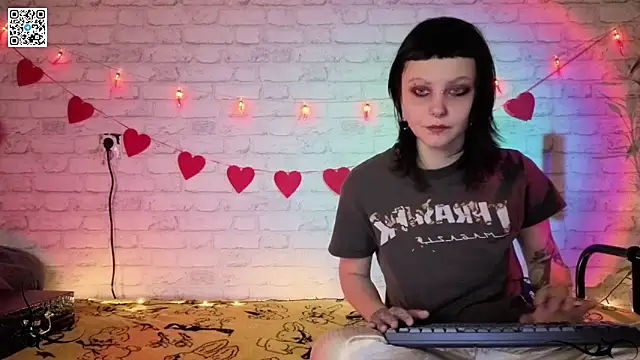 Snapshot of terror_souls chatting on February 16, 8:38 pm terror souls online show from February 16, 8:38 pm