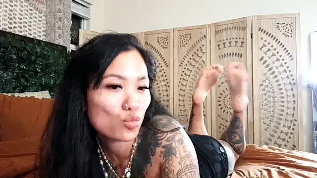 222goddess444you online show from May 22, 4:08 am