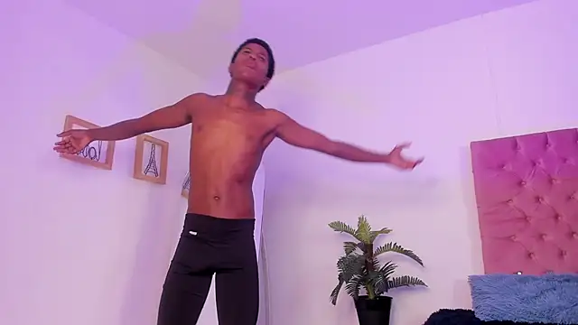 Snapshot of im_oleiderr chatting on February 24, 4:10 am im oleiderr online show from February 24, 4:10 am