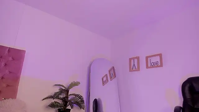 Snapshot of im_oleiderr chatting on March 6, 4:09 am im oleiderr online show from March 6, 4:09 am