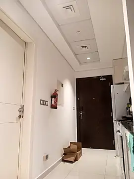 aidick10 online show from February 6, 5:38 pm