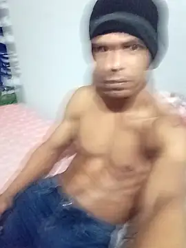 Snapshot of DeivisDeejay chatting on February 18, 8:21 am DeivisDeejay online show from February 18, 8:21 am