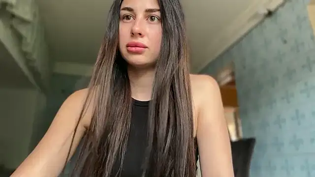 LiluMartiznir online show from May 25, 11:05 am