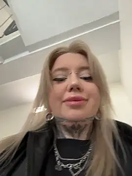 Chiibi online show from March 28, 9:42 am