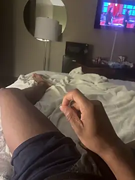 Tyeyoungg online show from February 3, 7:02 am